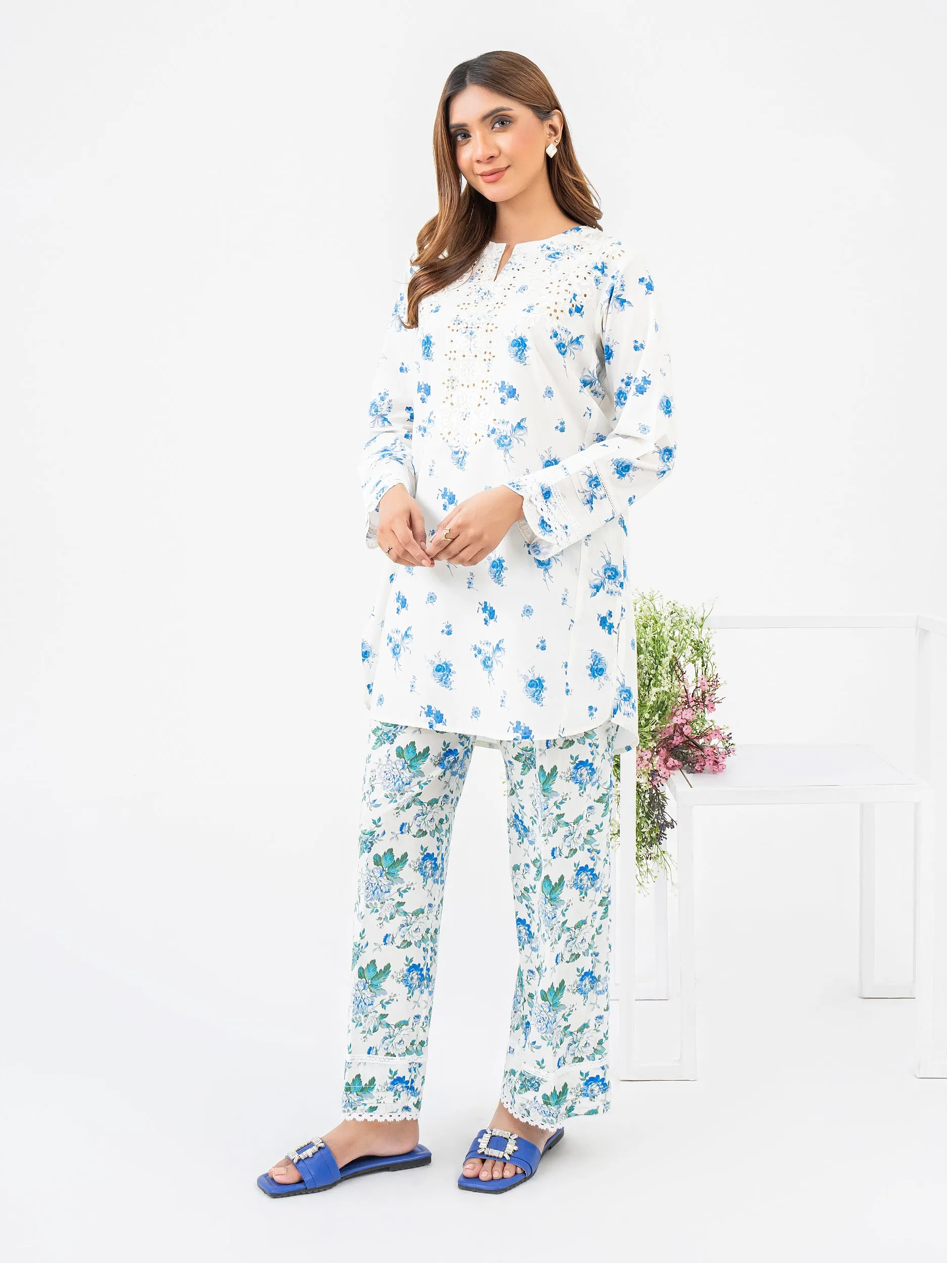 2 Piece Lawn Suit-Embroidered (Pret)