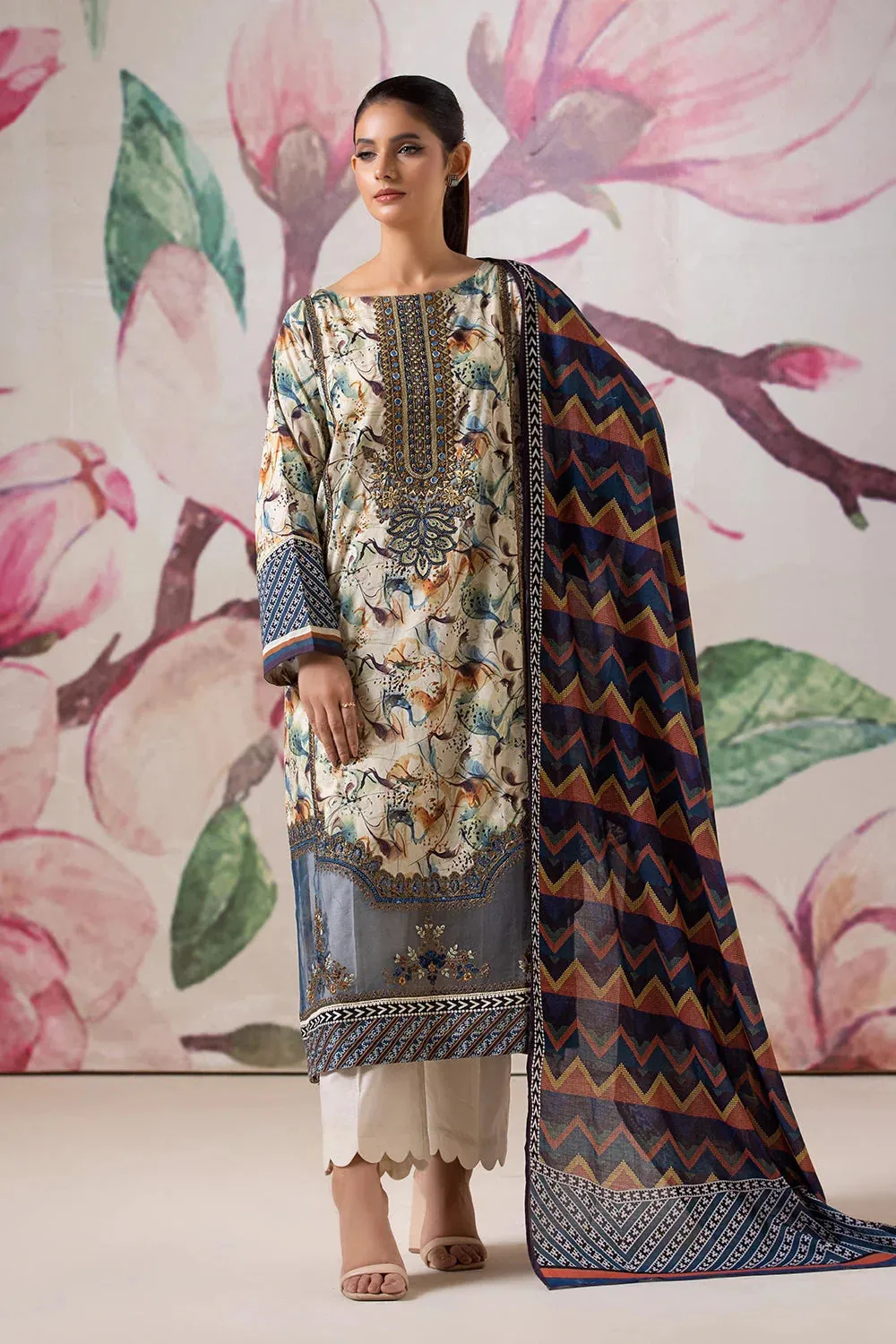 3PC Embroidered Unstitched Lawn Suit KL-2611