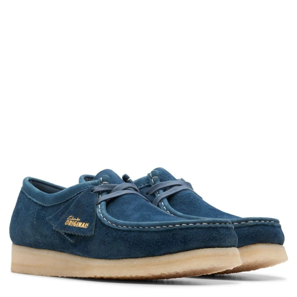 Clarks Men's Wallabee in Navy/Teal Suede