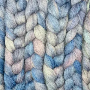 PNWWW Texel Wool Roving 4oz: Persephone